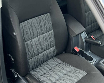 Серый Шкода Октавия, объемом двигателя 0 л и пробегом 255 тыс. км за 7399 $, фото 24 на Automoto.ua