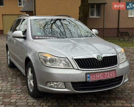 Серый Шкода Октавия, объемом двигателя 1.6 л и пробегом 280 тыс. км за 8200 $, фото 4 на Automoto.ua