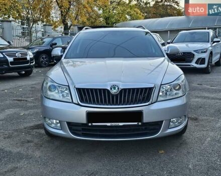 Шкода Октавия 2012 в Одессе на Automoto.ua Серый Шкода Октавия, объемом двигателя 1.97 л и пробегом 274 тыс. км за 9700 $, фото 3 на Automoto.ua