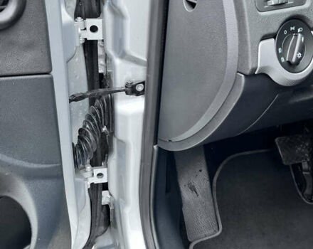 Серый Шкода Октавия, объемом двигателя 1.8 л и пробегом 217 тыс. км за 9500 $, фото 9 на Automoto.ua