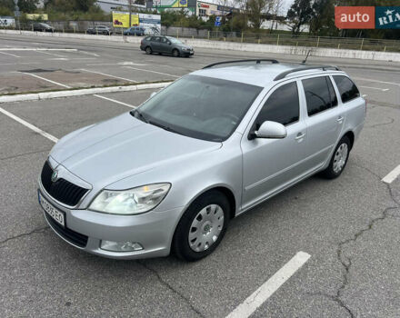 Серый Шкода Октавия, объемом двигателя 1.6 л и пробегом 290 тыс. км за 9200 $, фото 6 на Automoto.ua