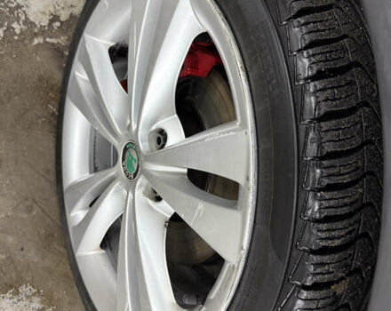 Сірий Шкода Октавія, об'ємом двигуна 2 л та пробігом 270 тис. км за 12000 $, фото 96 на Automoto.ua