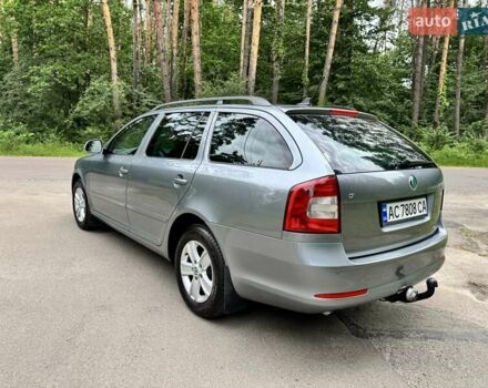 Шкода Октавия 2012 в Житомире на Automoto.ua Серый Шкода Октавия, объемом двигателя 1.6 л и пробегом 210 тыс. км за 8400 $, фото 3 на Automoto.ua