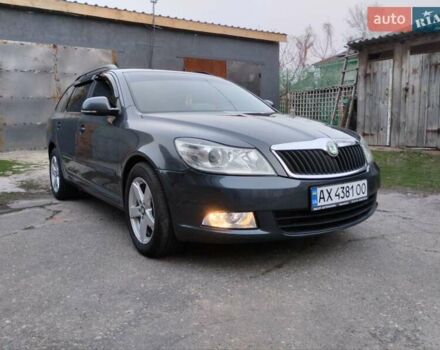 Серый Шкода Октавия, объемом двигателя 1.6 л и пробегом 210 тыс. км за 9200 $, фото 4 на Automoto.ua
