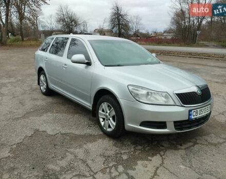 Серый Шкода Октавия, объемом двигателя 1.6 л и пробегом 264 тыс. км за 8100 $, фото 2 на Automoto.ua