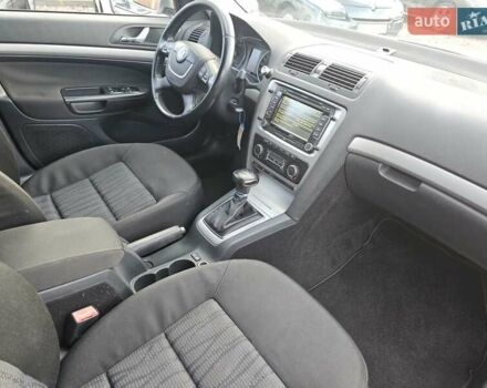 Шкода Октавия 2012 в Стрые на Automoto.ua Серый Шкода Октавия, объемом двигателя 1.2 л и пробегом 197 тыс. км за 7200 $, фото 15 на Automoto.ua