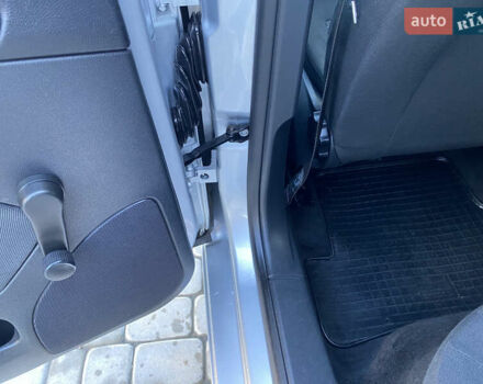 Серый Шкода Октавия, объемом двигателя 1.6 л и пробегом 225 тыс. км за 7999 $, фото 76 на Automoto.ua