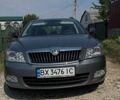 Серый Шкода Октавия, объемом двигателя 1.2 л и пробегом 200 тыс. км за 5200 $, фото 1 на Automoto.ua