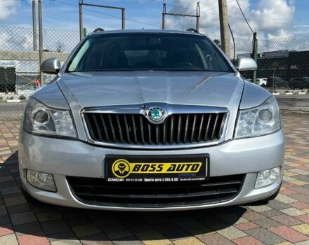 Серый Шкода Октавия, объемом двигателя 1.6 л и пробегом 243 тыс. км за 7600 $, фото 1 на Automoto.ua