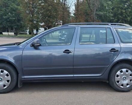 Серый Шкода Октавия, объемом двигателя 1.6 л и пробегом 260 тыс. км за 8100 $, фото 2 на Automoto.ua