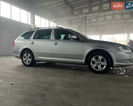 Сірий Шкода Октавія, об'ємом двигуна 1.6 л та пробігом 214 тис. км за 8999 $, фото 5 на Automoto.ua