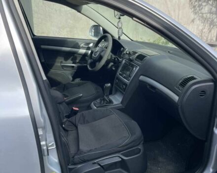 Серый Шкода Октавия, объемом двигателя 1.6 л и пробегом 309 тыс. км за 9100 $, фото 4 на Automoto.ua