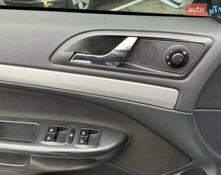 Сірий Шкода Октавія, об'ємом двигуна 1.97 л та пробігом 260 тис. км за 8500 $, фото 10 на Automoto.ua