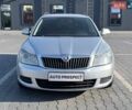 Серый Шкода Октавия, объемом двигателя 1.6 л и пробегом 210 тыс. км за 6700 $, фото 1 на Automoto.ua