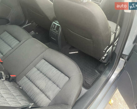 Серый Шкода Октавия, объемом двигателя 1.6 л и пробегом 290 тыс. км за 9600 $, фото 14 на Automoto.ua