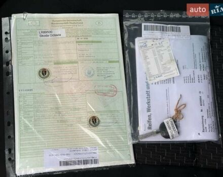 Серый Шкода Октавия, объемом двигателя 1.6 л и пробегом 215 тыс. км за 7999 $, фото 68 на Automoto.ua