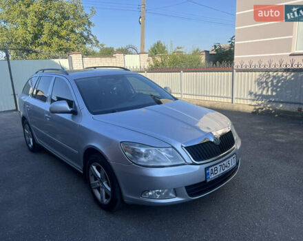 Шкода Октавия 2012 в Виннице на Automoto.ua Серый Шкода Октавия, объемом двигателя 1.6 л и пробегом 220 тыс. км за 8500 $, фото 4 на Automoto.ua