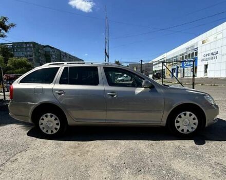 Серый Шкода Октавия, объемом двигателя 1.6 л и пробегом 366 тыс. км за 7600 $, фото 3 на Automoto.ua