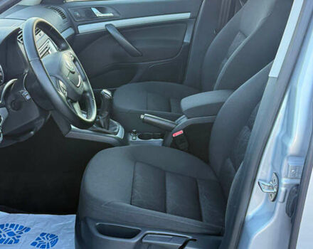 Серый Шкода Октавия, объемом двигателя 0 л и пробегом 147 тыс. км за 8499 $, фото 140 на Automoto.ua