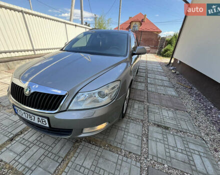 Серый Шкода Октавия, объемом двигателя 1.6 л и пробегом 250 тыс. км за 7450 $, фото 6 на Automoto.ua