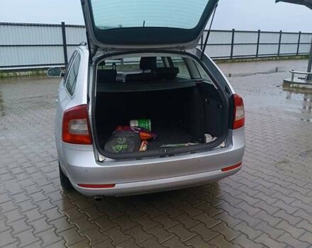 Серый Шкода Октавия, объемом двигателя 1.99 л и пробегом 260 тыс. км за 8000 $, фото 5 на Automoto.ua