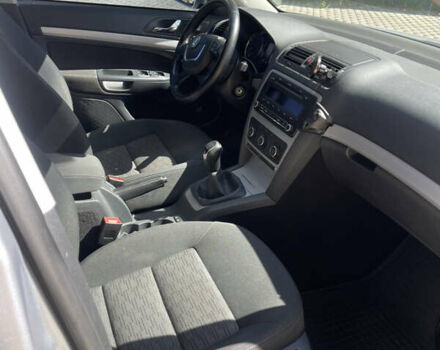 Серый Шкода Октавия, объемом двигателя 1.6 л и пробегом 290 тыс. км за 8900 $, фото 4 на Automoto.ua