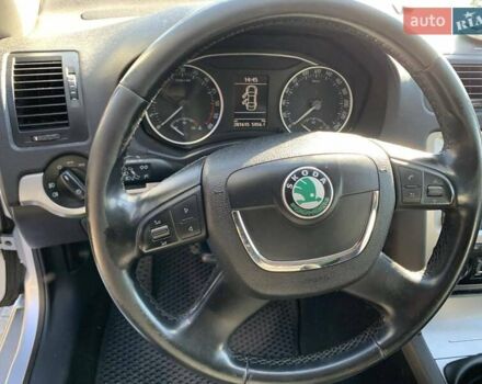 Серый Шкода Октавия, объемом двигателя 1.6 л и пробегом 280 тыс. км за 8200 $, фото 5 на Automoto.ua