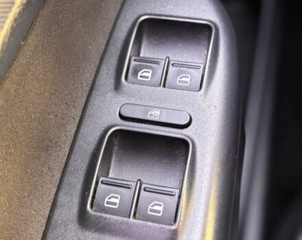 Шкода Октавия 2012 в Ужгороде на Automoto.ua Серый Шкода Октавия, объемом двигателя 1.6 л и пробегом 286 тыс. км за 8350 $, фото 23 на Automoto.ua