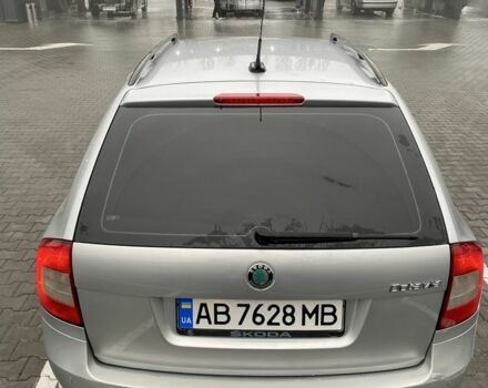 Сірий Шкода Октавія, об'ємом двигуна 2 л та пробігом 303 тис. км за 8600 $, фото 4 на Automoto.ua