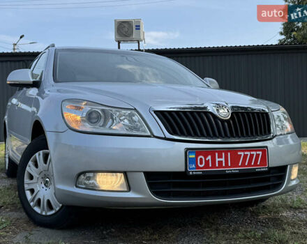 Сірий Шкода Октавія, об'ємом двигуна 1.6 л та пробігом 216 тис. км за 7850 $, фото 11 на Automoto.ua