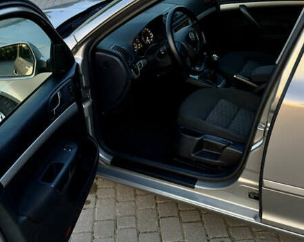 Серый Шкода Октавия, объемом двигателя 1.6 л и пробегом 248 тыс. км за 8850 $, фото 28 на Automoto.ua