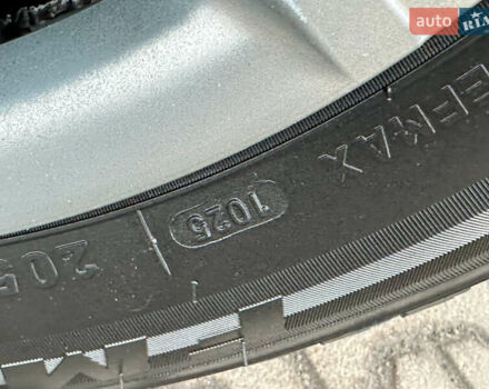 Серый Шкода Октавия, объемом двигателя 2 л и пробегом 218 тыс. км за 9999 $, фото 8 на Automoto.ua