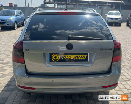 Серый Шкода Октавия, объемом двигателя 1.6 л и пробегом 264 тыс. км за 9100 $, фото 5 на Automoto.ua