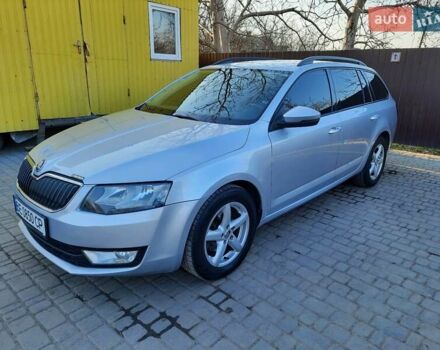 Шкода Октавия 2013 в Первомайск на Automoto.ua Серый Шкода Октавия, объемом двигателя 1.6 л и пробегом 220 тыс. км за 11800 $, фото 2 на Automoto.ua
