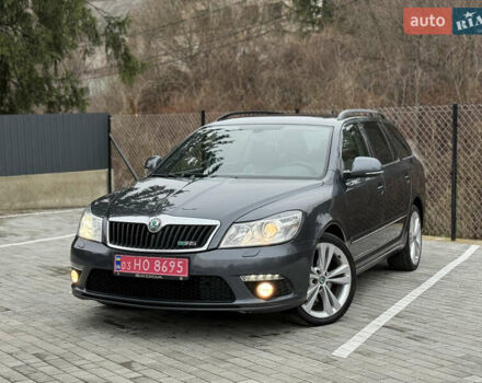 Сірий Шкода Октавія, об'ємом двигуна 2 л та пробігом 270 тис. км за 12000 $, фото 1 на Automoto.ua