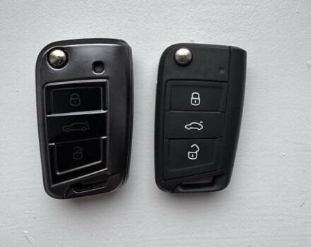 Сірий Шкода Октавія, об'ємом двигуна 1.97 л та пробігом 318 тис. км за 10500 $, фото 11 на Automoto.ua