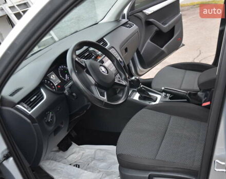 Сірий Шкода Октавія, об'ємом двигуна 2 л та пробігом 255 тис. км за 12250 $, фото 60 на Automoto.ua