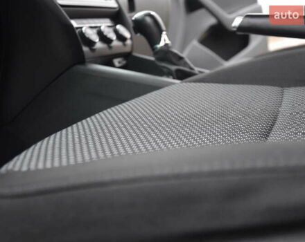 Сірий Шкода Октавія, об'ємом двигуна 2 л та пробігом 255 тис. км за 12250 $, фото 38 на Automoto.ua