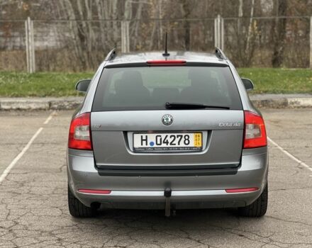 Сірий Шкода Октавія, об'ємом двигуна 2 л та пробігом 215 тис. км за 10495 $, фото 5 на Automoto.ua