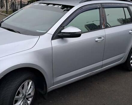 Серый Шкода Октавия, объемом двигателя 1.6 л и пробегом 407 тыс. км за 8800 $, фото 1 на Automoto.ua