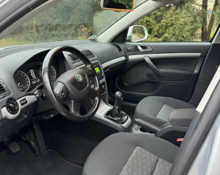 Серый Шкода Октавия, объемом двигателя 1.6 л и пробегом 206 тыс. км за 9450 $, фото 27 на Automoto.ua