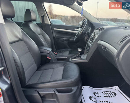 Серый Шкода Октавия, объемом двигателя 2 л и пробегом 250 тыс. км за 10750 $, фото 33 на Automoto.ua