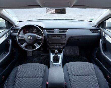 Серый Шкода Октавия, объемом двигателя 1.6 л и пробегом 225 тыс. км за 11900 $, фото 8 на Automoto.ua