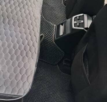 Серый Шкода Октавия, объемом двигателя 1.6 л и пробегом 407 тыс. км за 8800 $, фото 17 на Automoto.ua