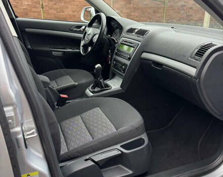 Серый Шкода Октавия, объемом двигателя 1.6 л и пробегом 206 тыс. км за 9450 $, фото 30 на Automoto.ua