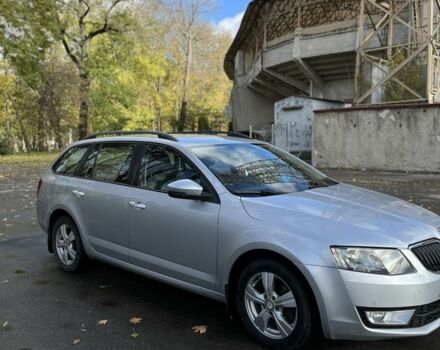 Шкода Октавия 2013 в Тернополе на Automoto.ua Серый Шкода Октавия, объемом двигателя 1.6 л и пробегом 298 тыс. км за 9150 $, фото 5 на Automoto.ua