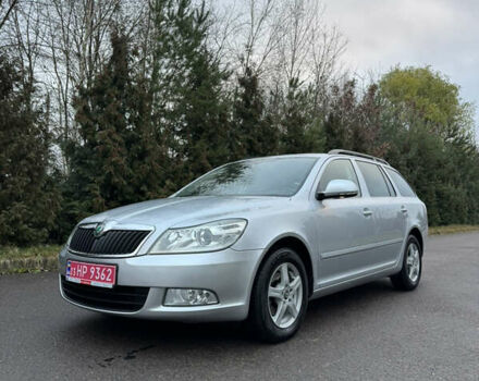 Серый Шкода Октавия, объемом двигателя 1.6 л и пробегом 206 тыс. км за 9450 $, фото 3 на Automoto.ua