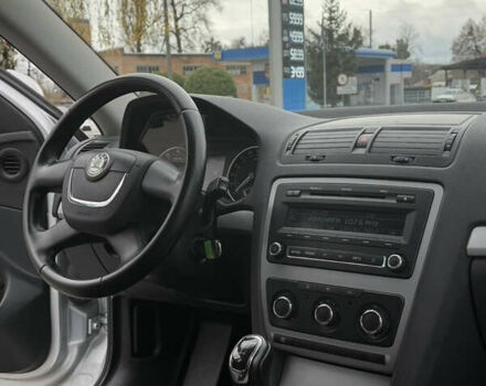 Серый Шкода Октавия, объемом двигателя 1.6 л и пробегом 217 тыс. км за 7650 $, фото 33 на Automoto.ua