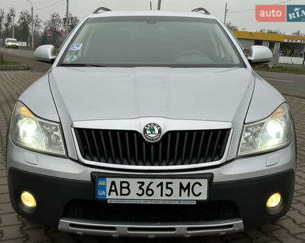 Серый Шкода Октавия, объемом двигателя 2 л и пробегом 218 тыс. км за 9999 $, фото 1 на Automoto.ua