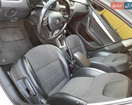 Шкода Октавия 2013 в Первомайск на Automoto.ua Серый Шкода Октавия, объемом двигателя 1.6 л и пробегом 220 тыс. км за 11800 $, фото 10 на Automoto.ua